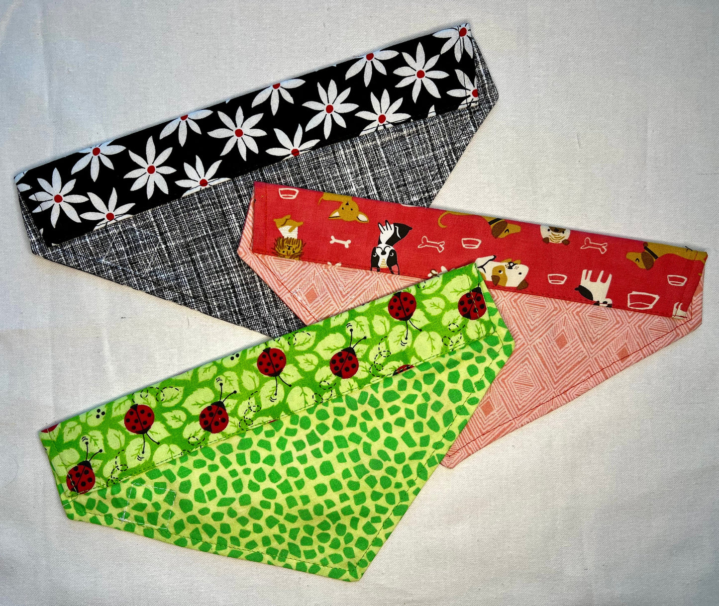 Doggie Bandana Set of 3 Green, Peach, Black