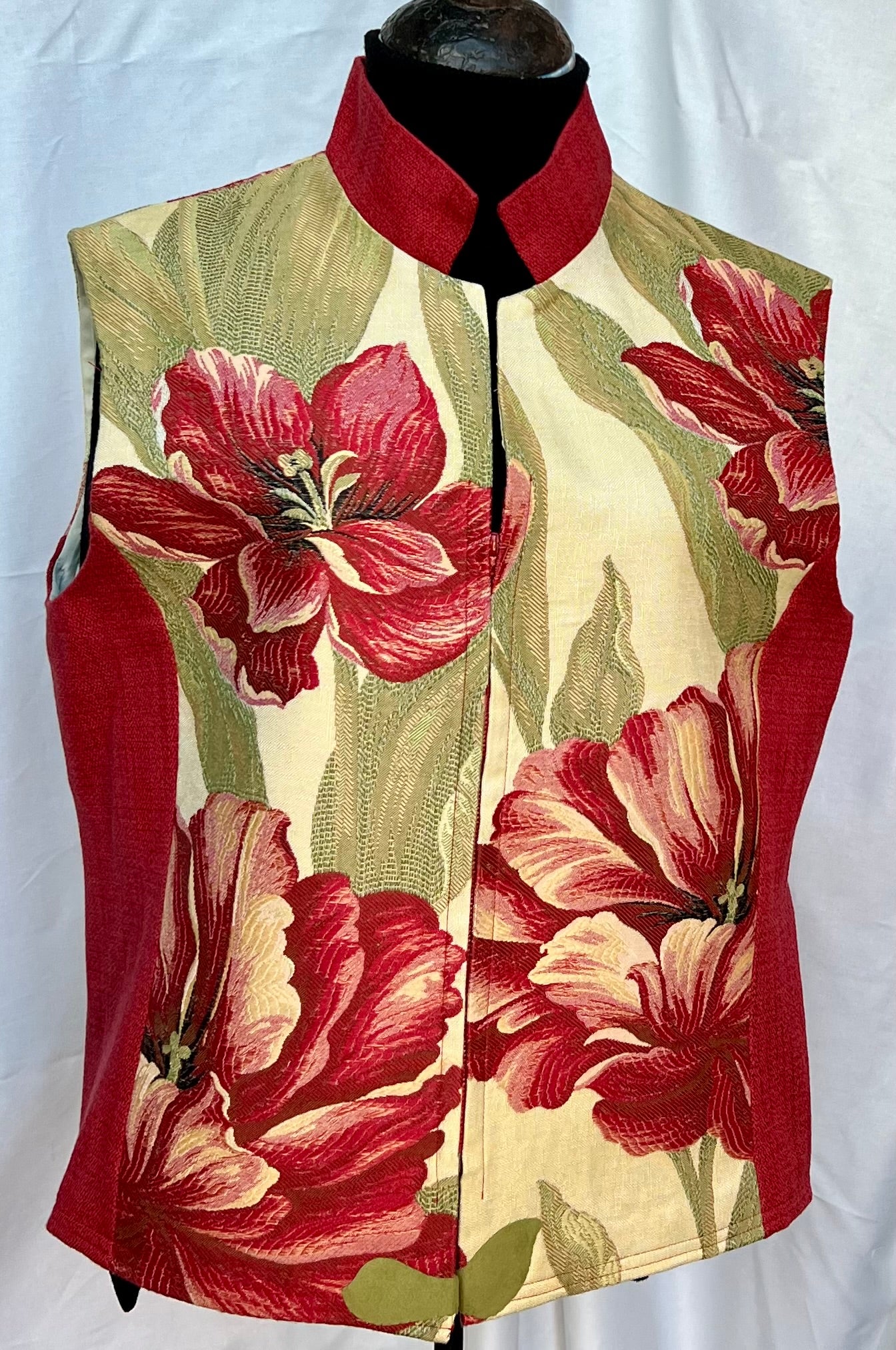Lady's Vest - Red Poppies