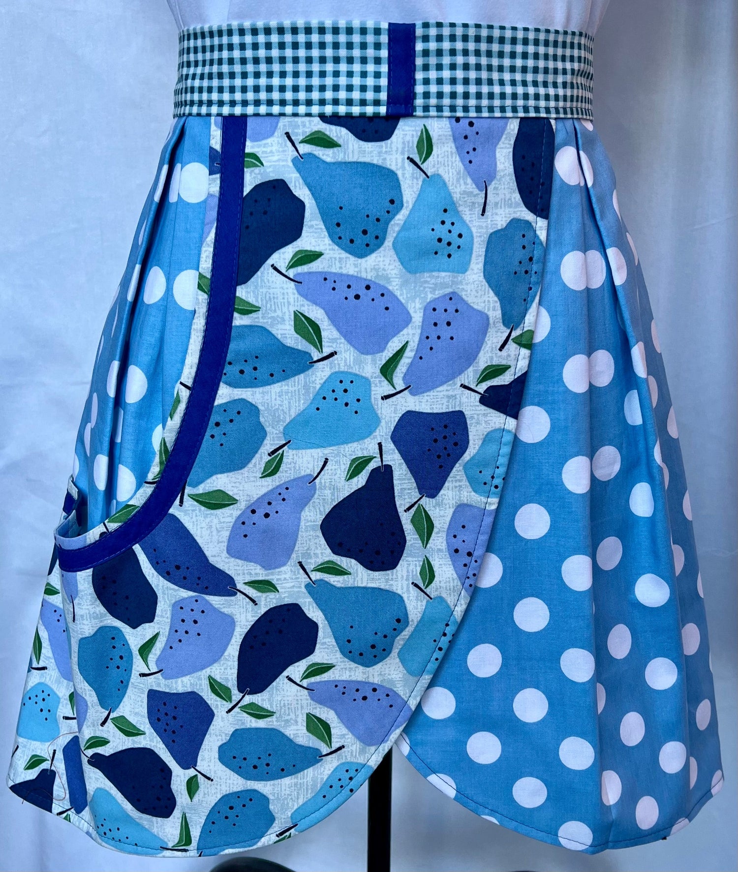 Petal Aprons